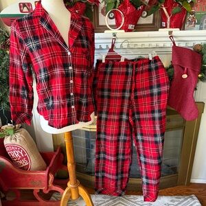 NWT Victorias Secret Plaid Christmas pajamas